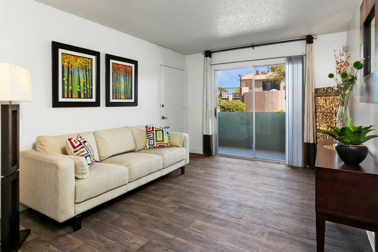 Palm Crest at Station 40 Image 6