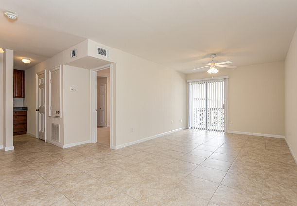 Sailboat Bay Image 7