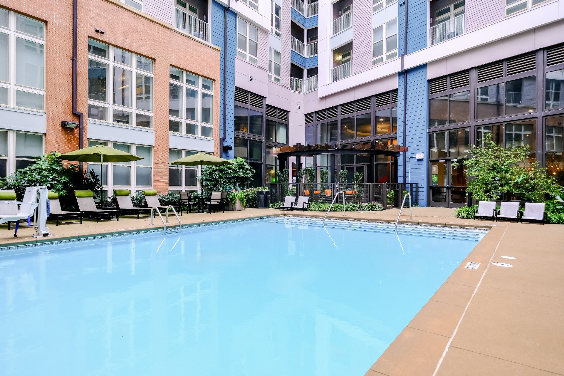 Berkshire Chapel Hill Image 35