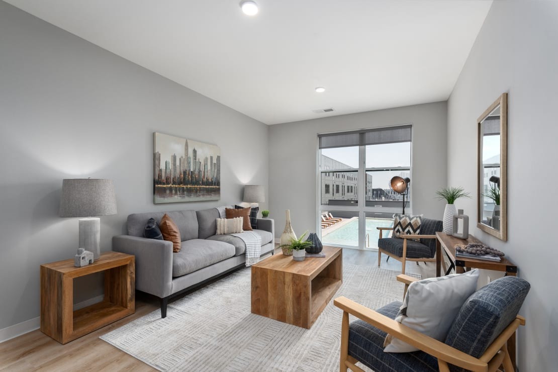 The Edwin on Grand Image 10