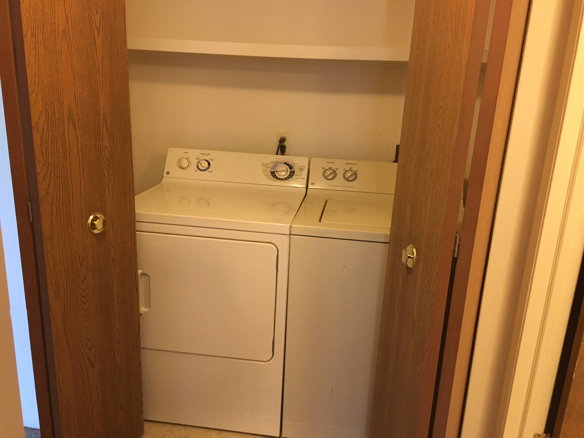 Lakeside Village Apartments Image 80