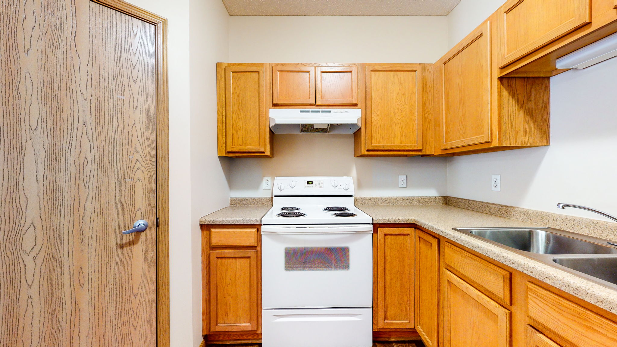 Pine - 1 bedroom/1 bath