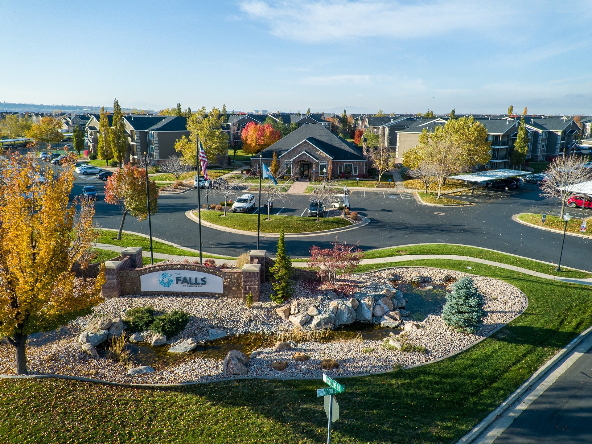 The Falls at Canyon Rim Image 1