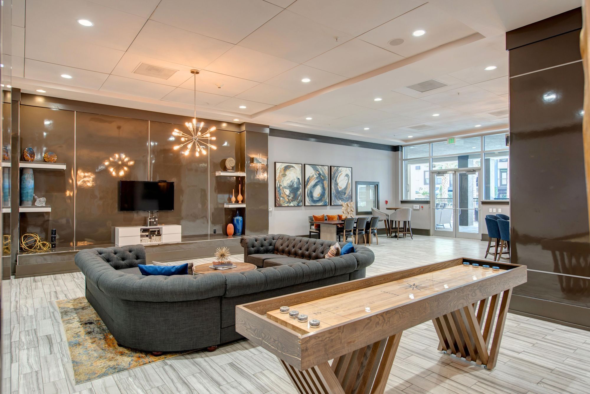 Cortland Halstead Image 2