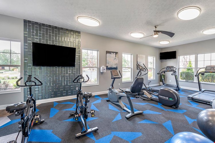 Get fit in our newly renovated fitness center featuring cardio and weight training equipment.