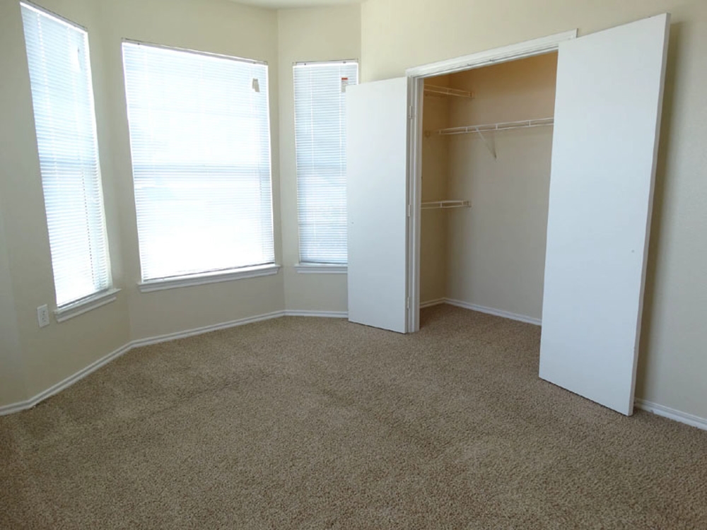 Alsbury Villas Image 9