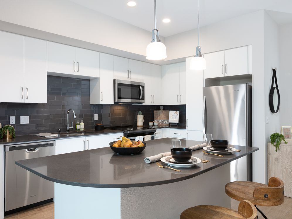 Avalon Scheme Apartment Home