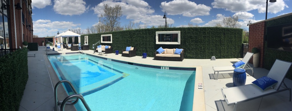 The Royal Worthington Image 1