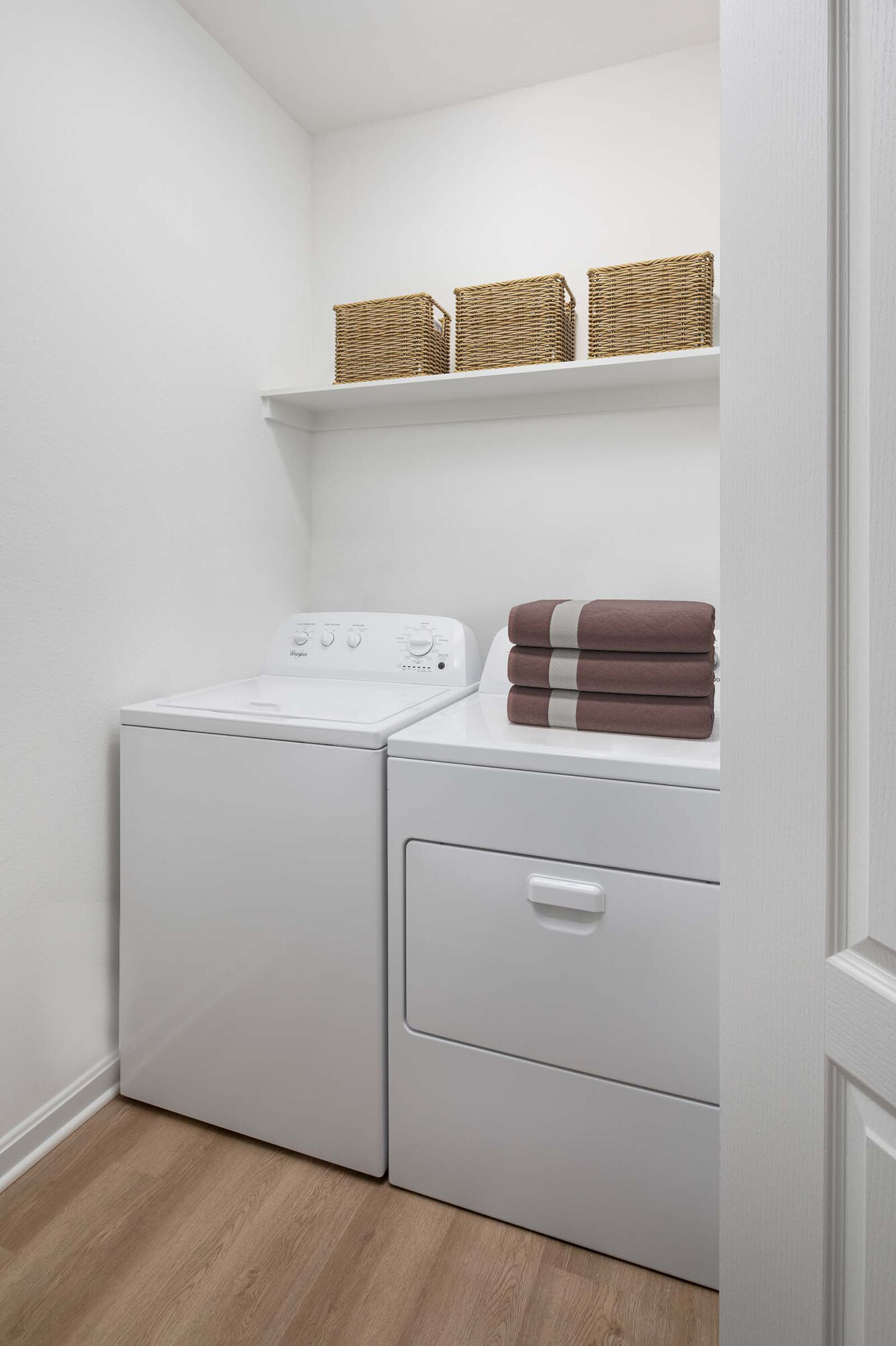 Camden Fair Lakes Image 15