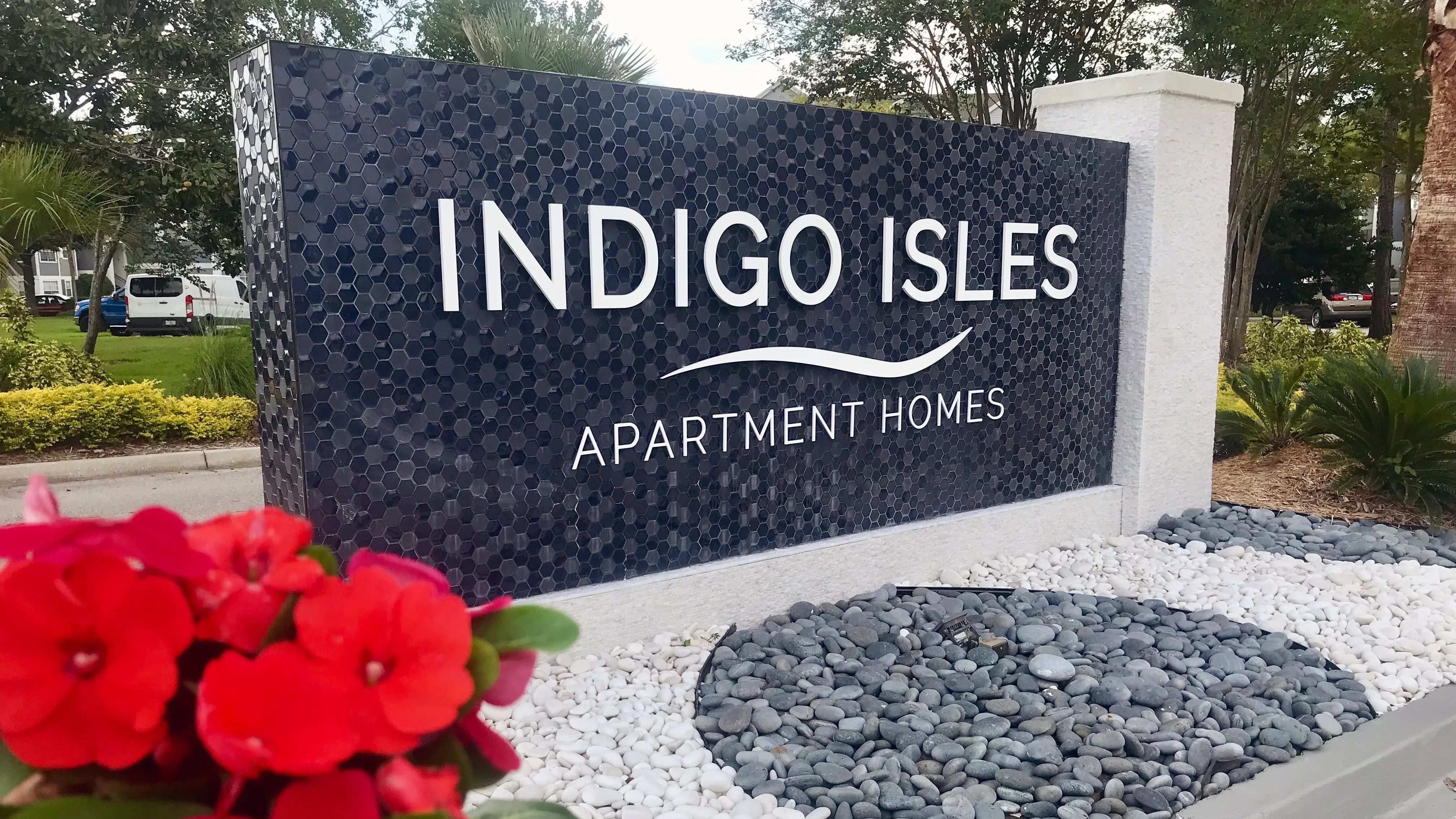 Welcome to Indigo Isles, offering 1, 2, and 3-bedroom apartments in Jacksonville, where your perfect floor plan awaits. 