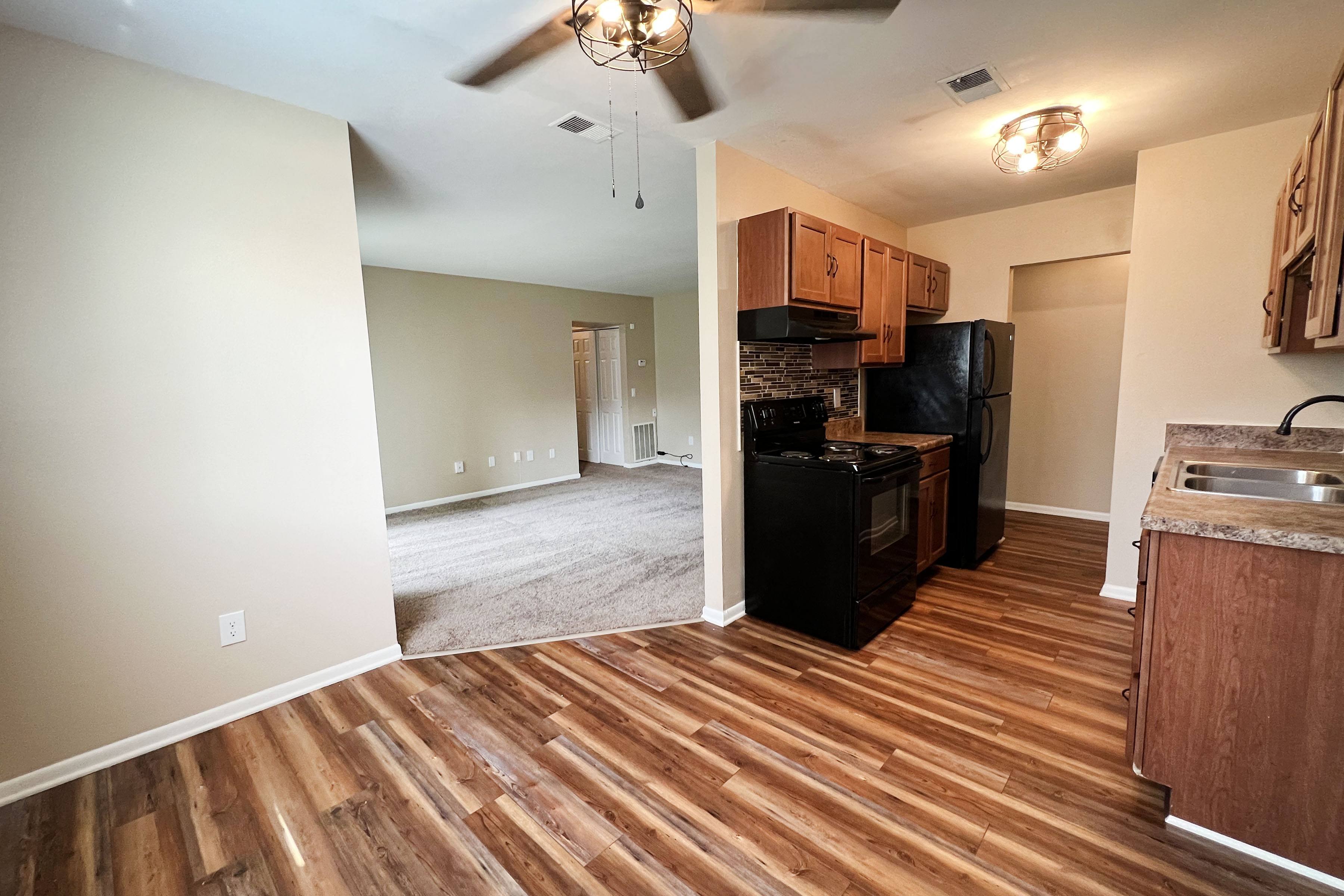 Sharondale Woods Apartments Image 57