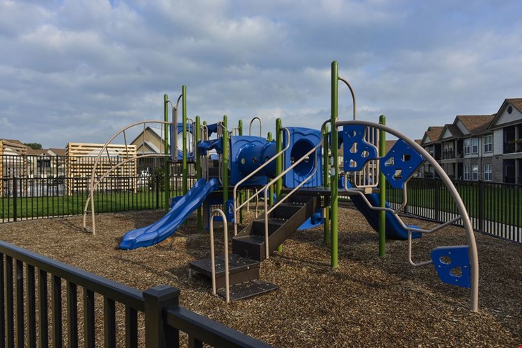 Sawyer East End Apartments  Image 12