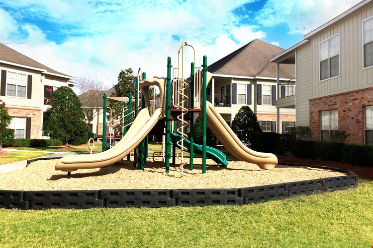 City Heights at Dutchtown Image 6