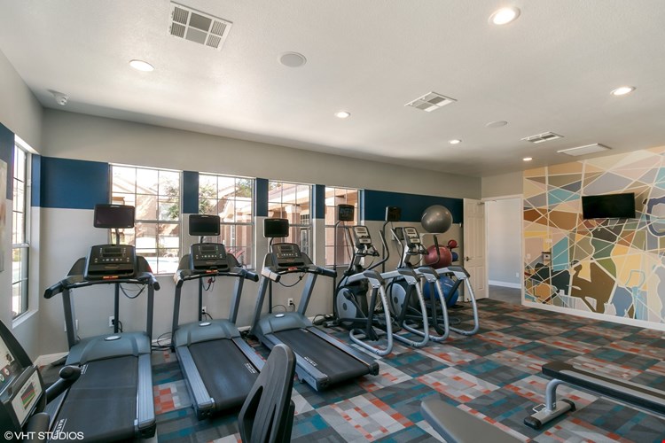 Ascent at Silverado Apartments Image 10