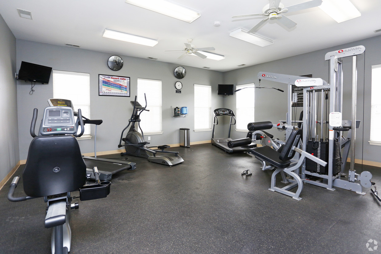 Watersedge Apartments Image 3