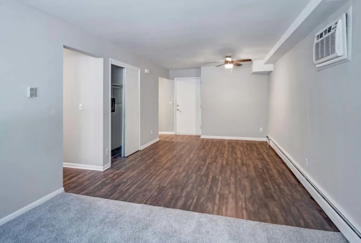 Dublin Plaza Image 3