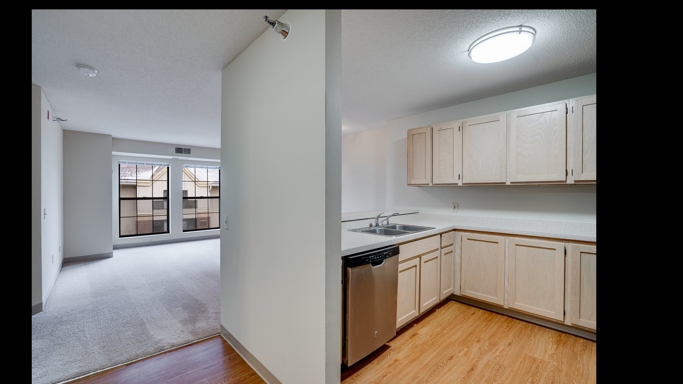 Laurel Village  Image 29