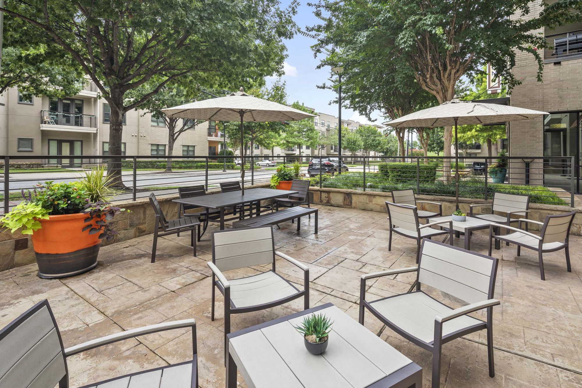 Camden Belmont Image 46