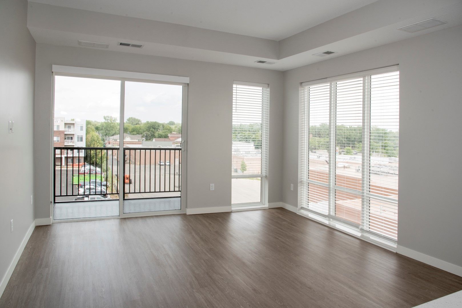 Urban Park II Apartments Image 48