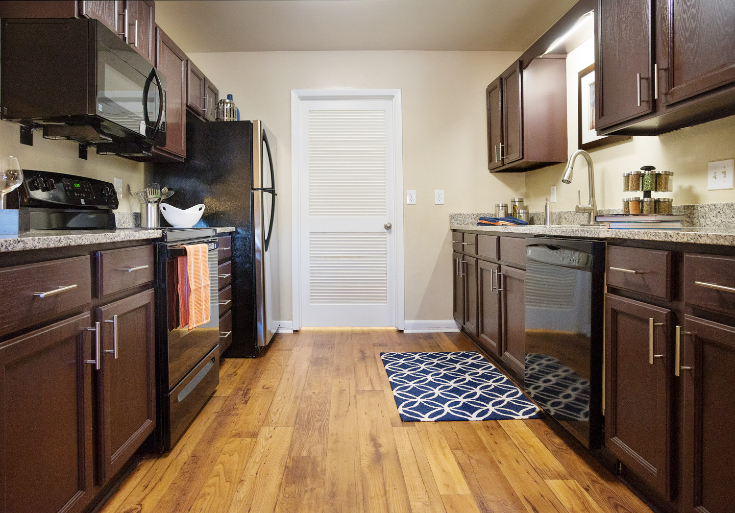 Branchwater Apartment Homes Image 9