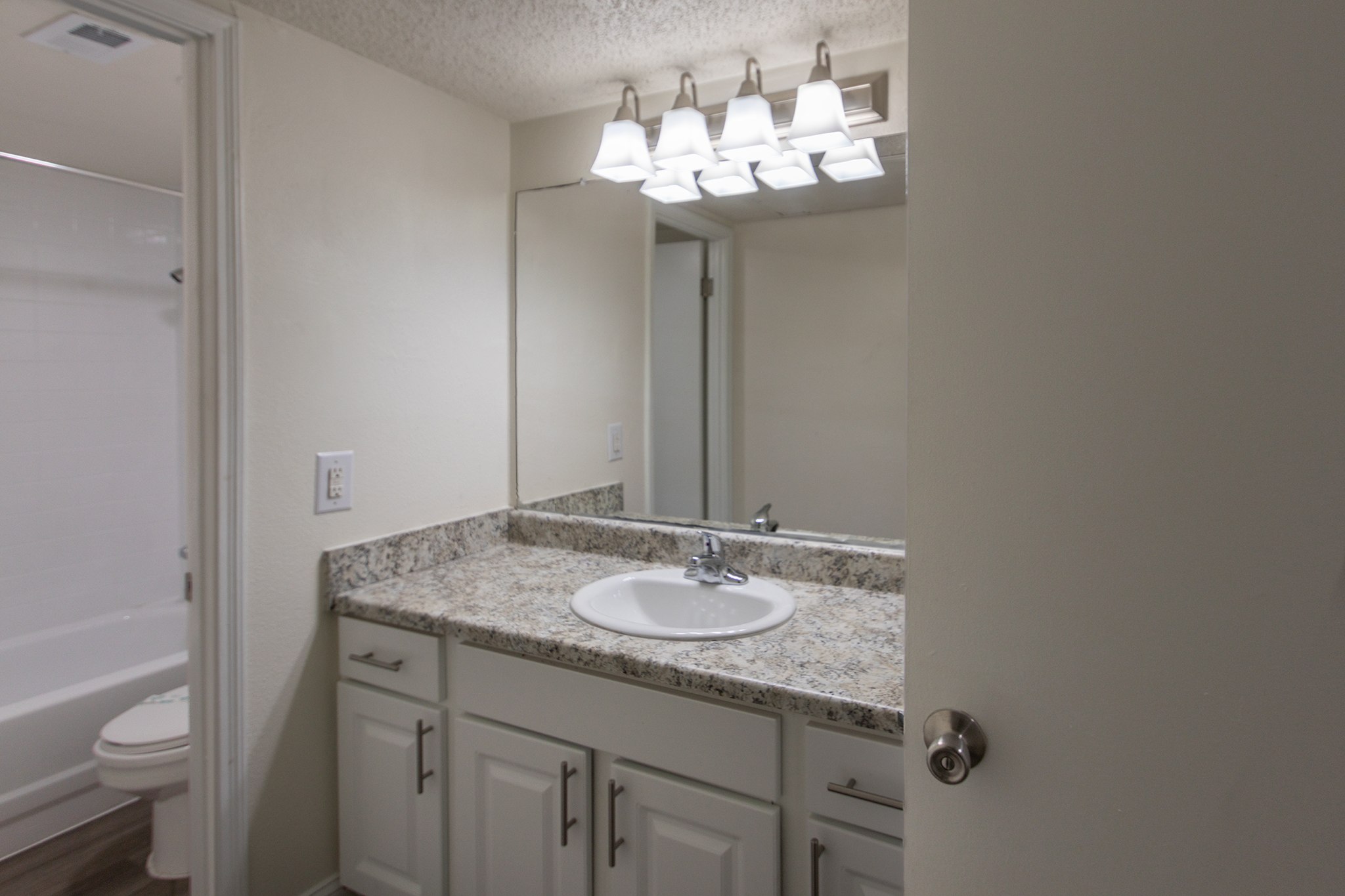 Harvard Square Image 16