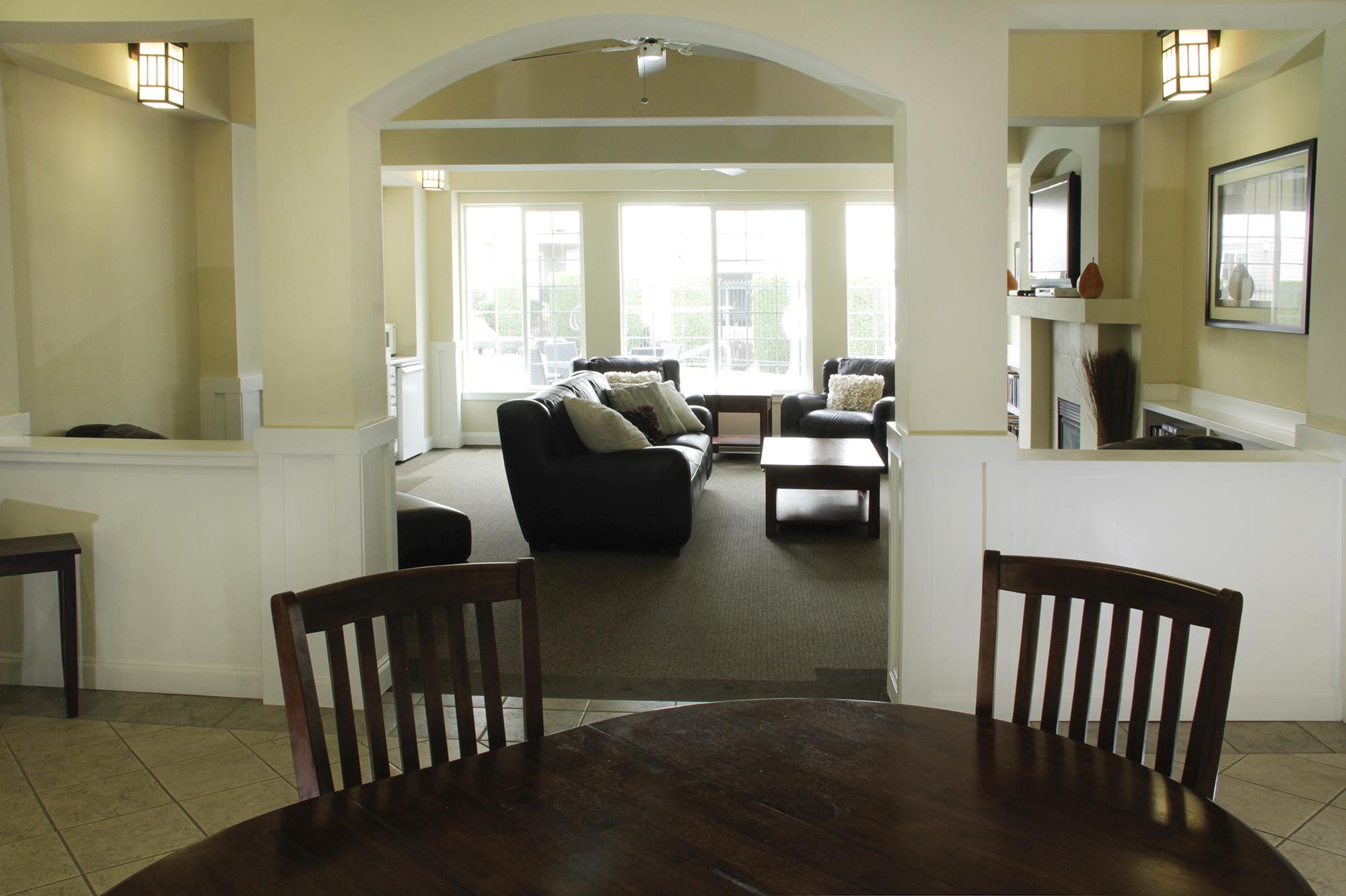 Westmall Terrace Apartments Image 5