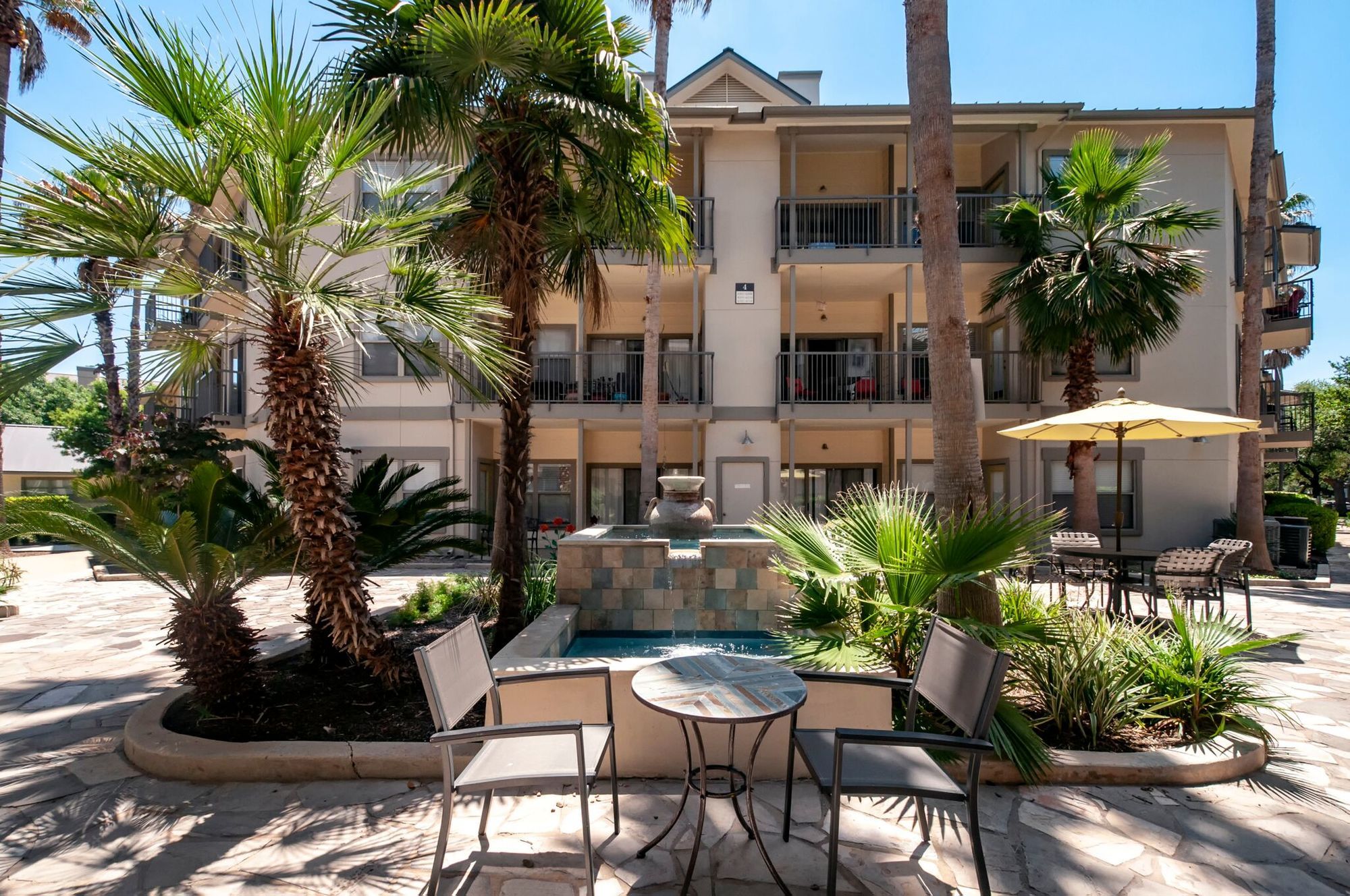 The Niche Apartments Image 12