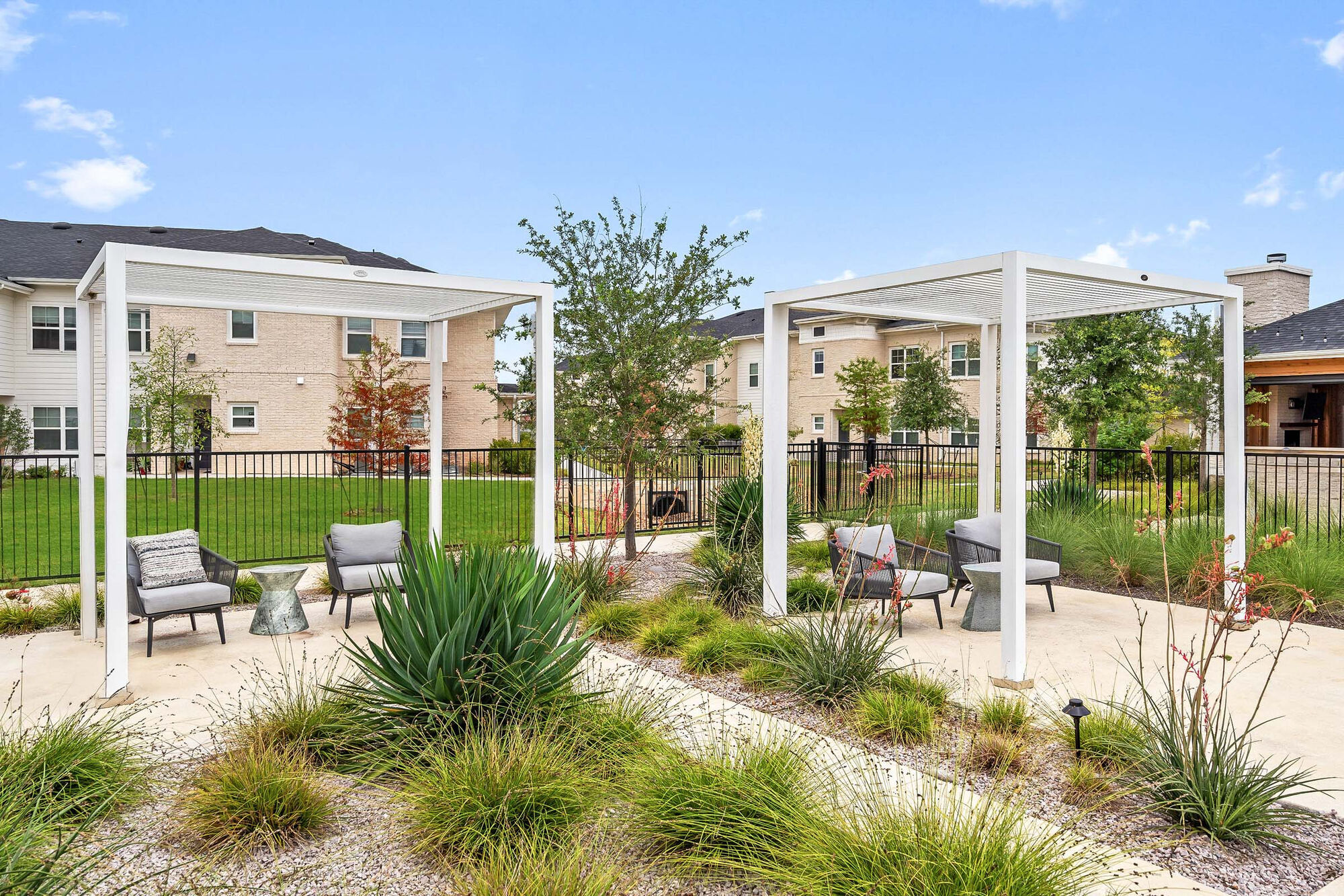 Camden Leander Image 27