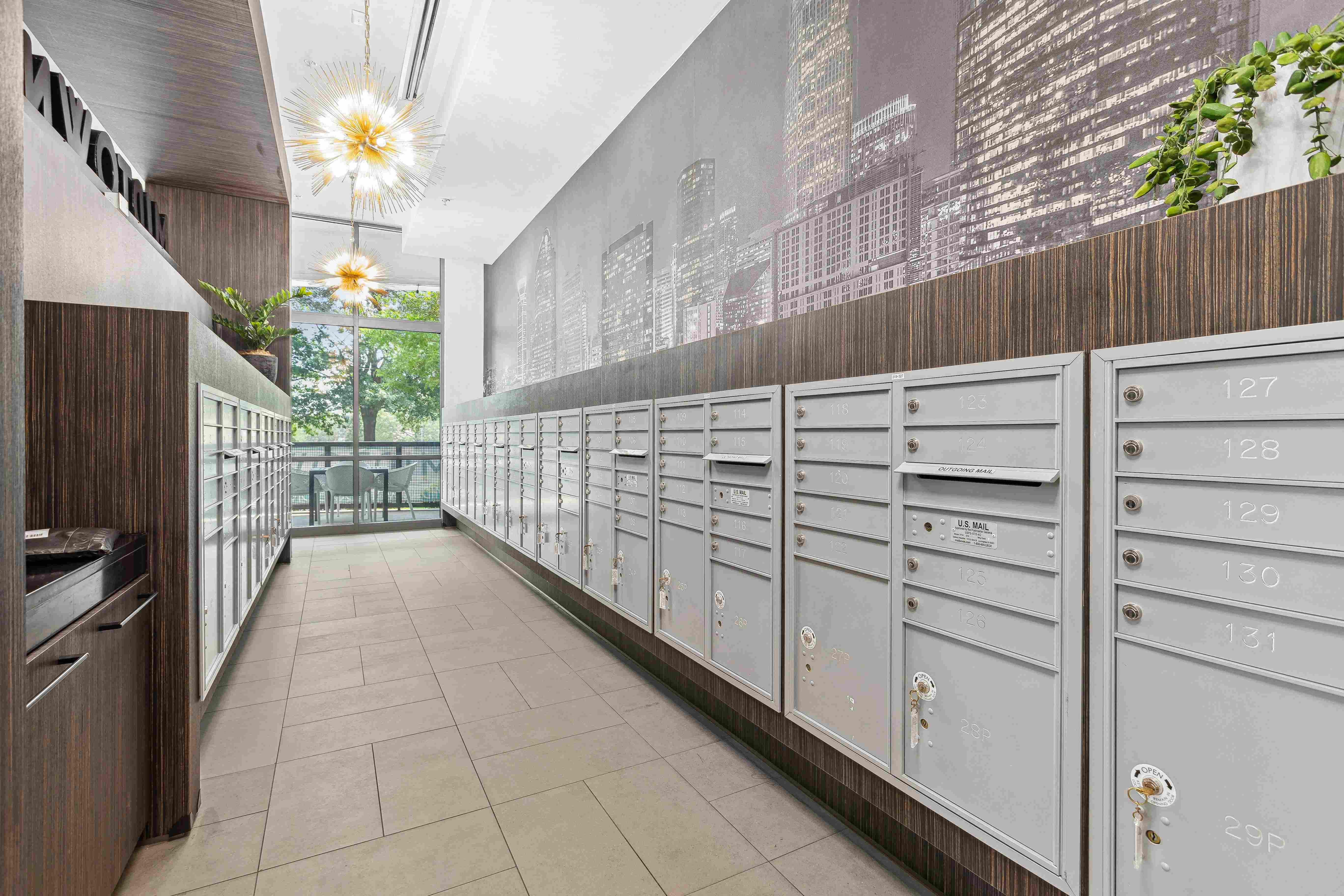 Midtown 205, Charlotte, NC, Mail Room