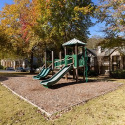 Laurel Crossing Apartments Image 5