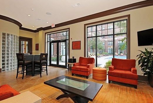 Metro at Brady Image 7