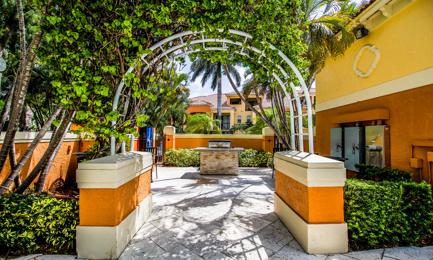 Promenade at Aventura Apartments Image 7