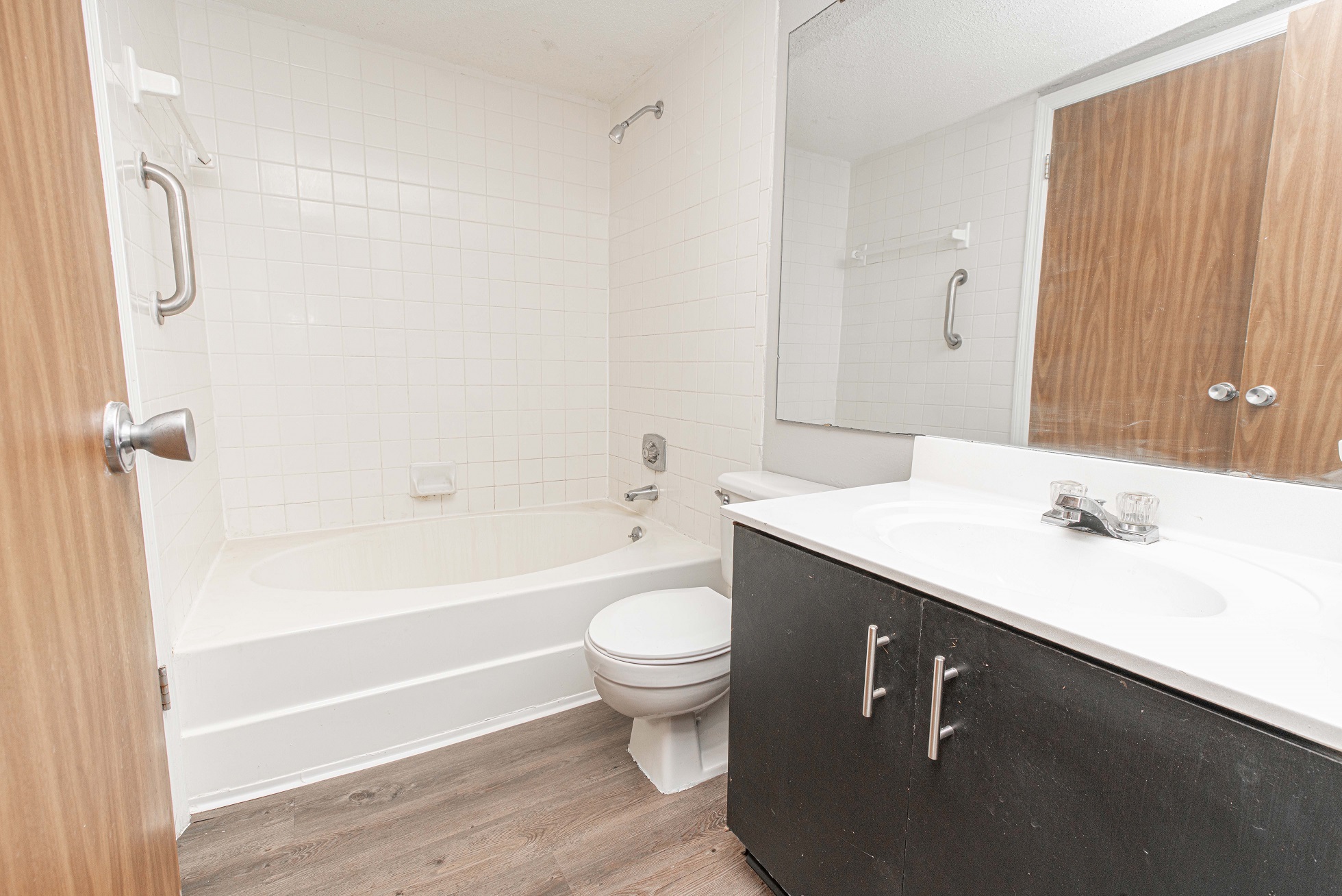 Waterford Manors Image 37