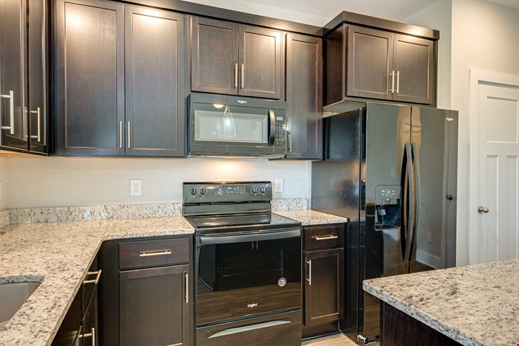 Highland at Hickory Hills Townhomes Image 22