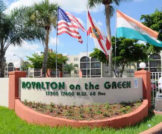 Royalton on the Green Image 1