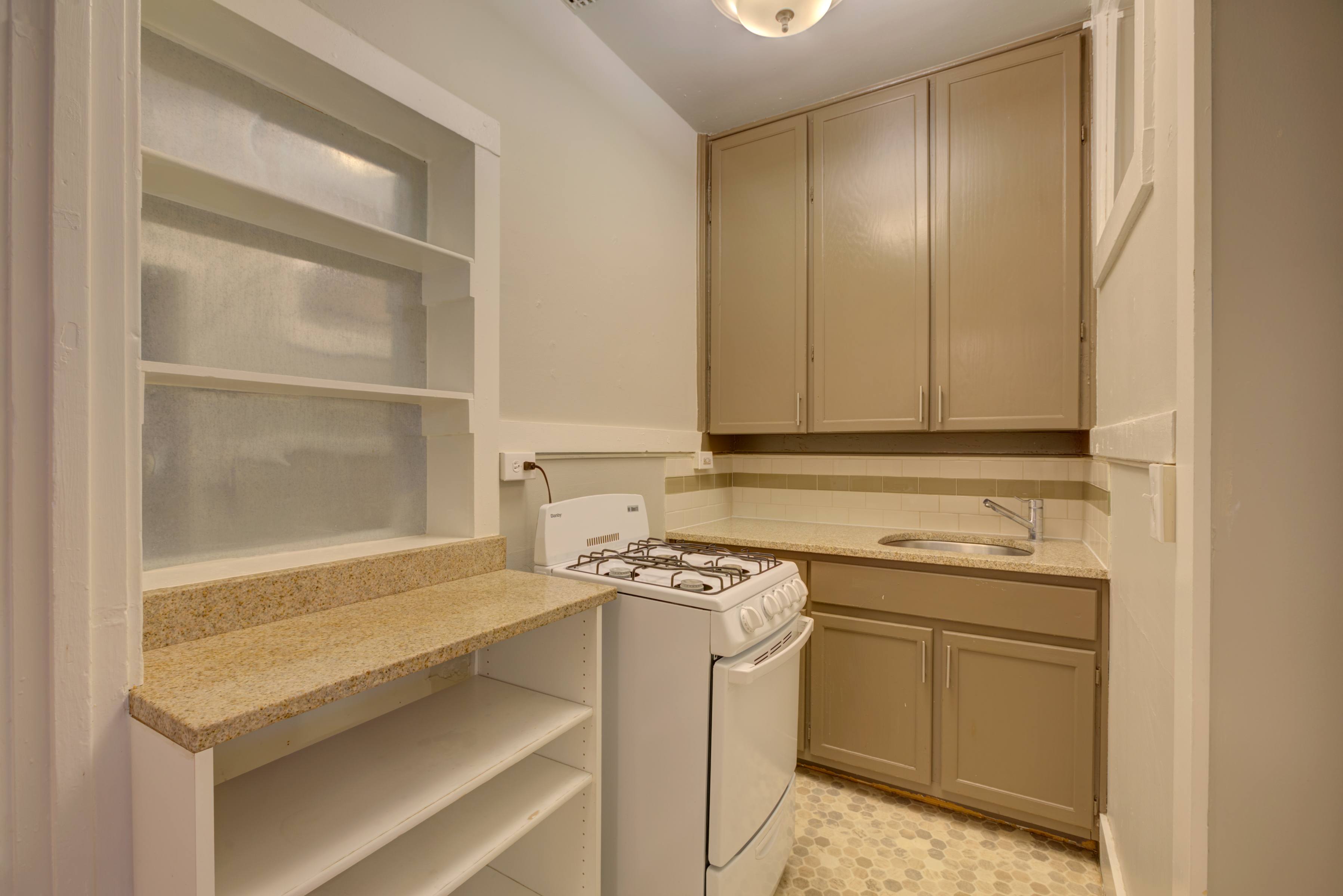Uptown Terrace Image 18