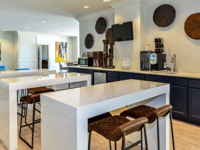 The Waterford on Piedmont Image 23