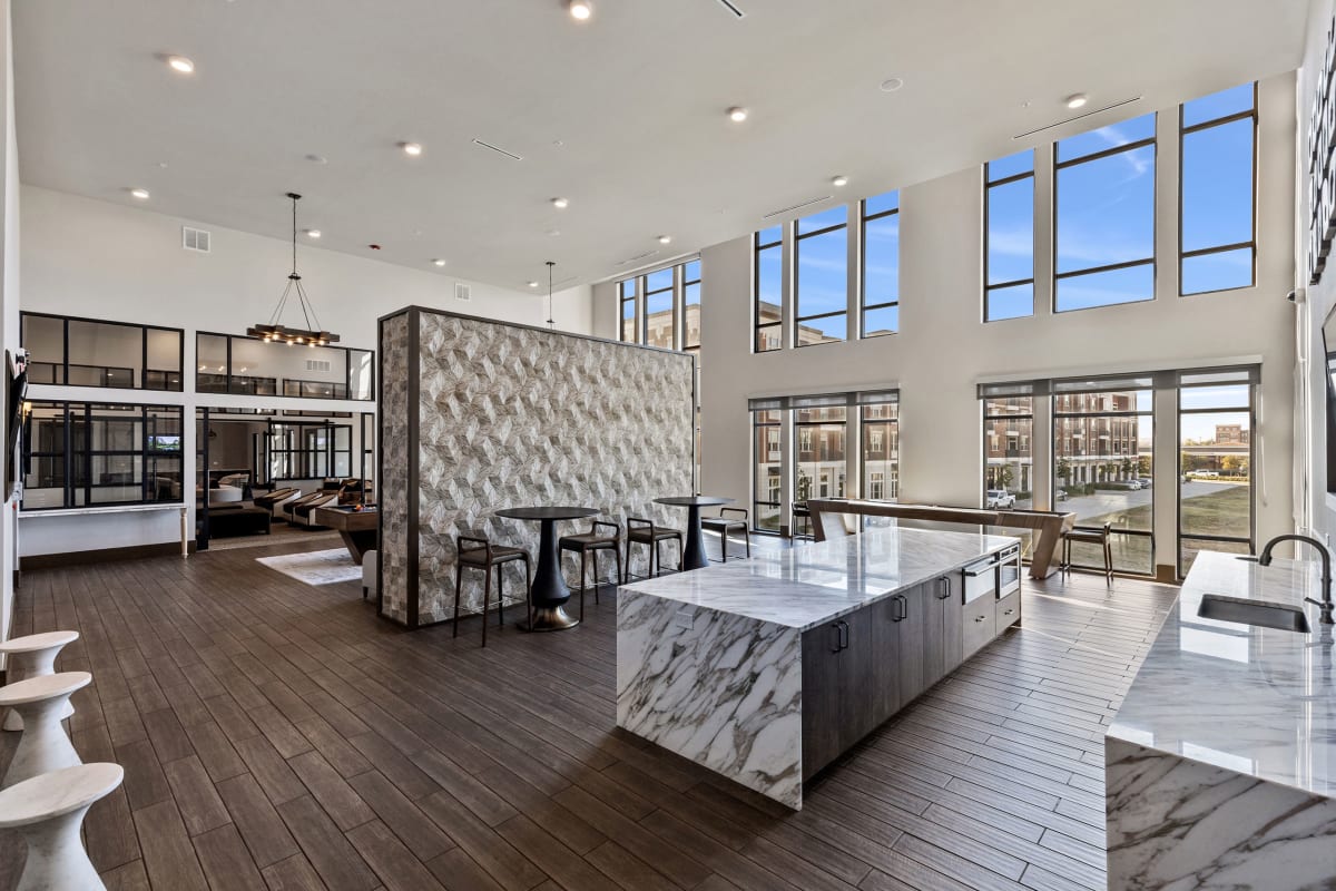 Waterford Market Image 8