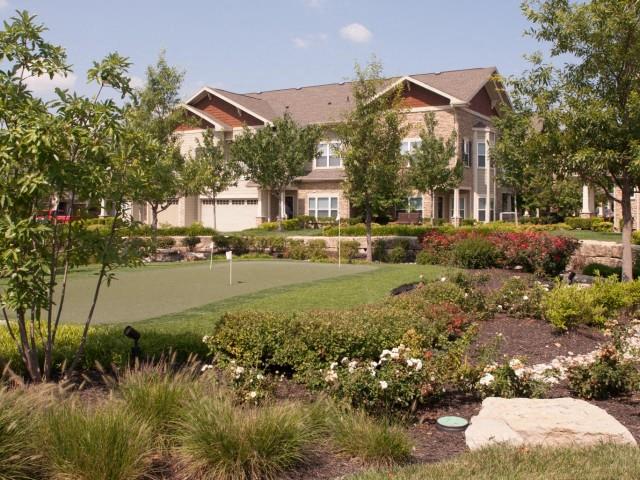 Villas at Carrington Square Image 22