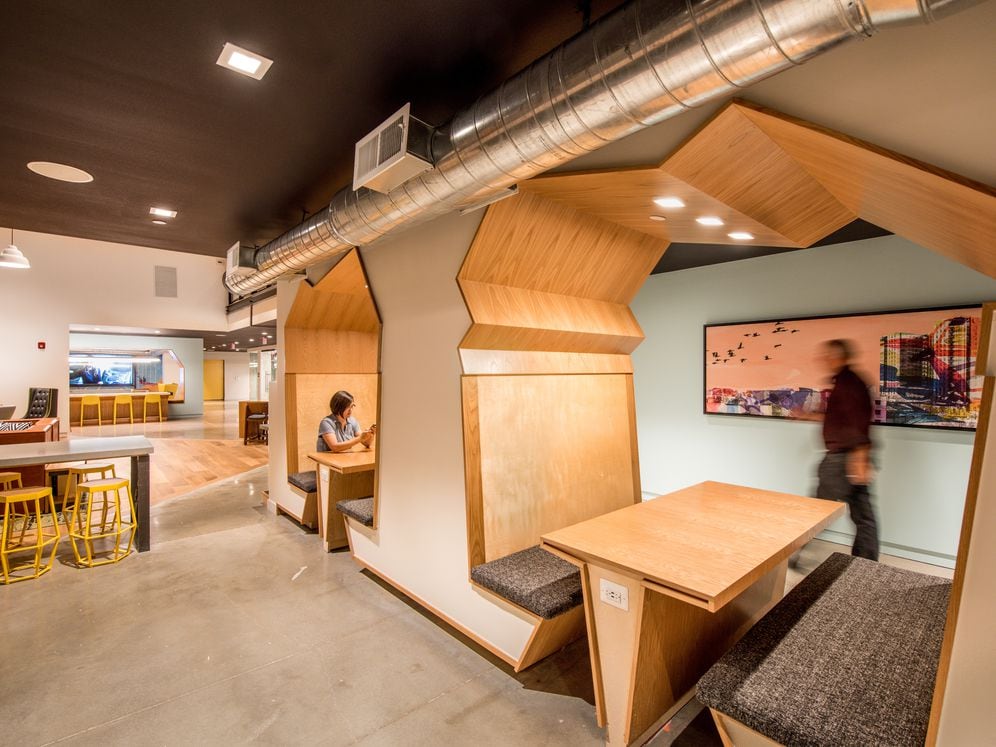 Chill lounge with work from home pods