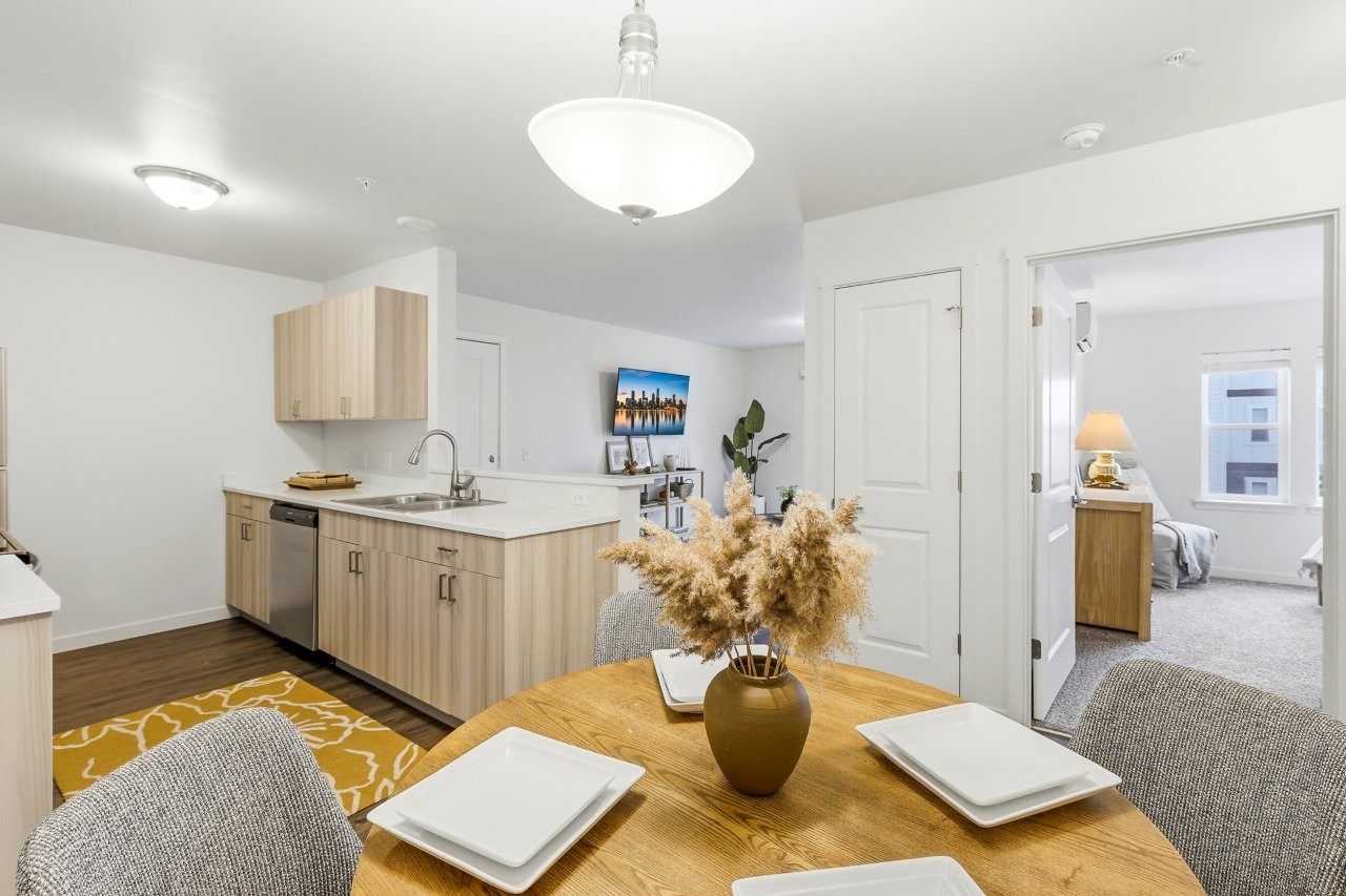 Tides at Willow Pointe Image 21