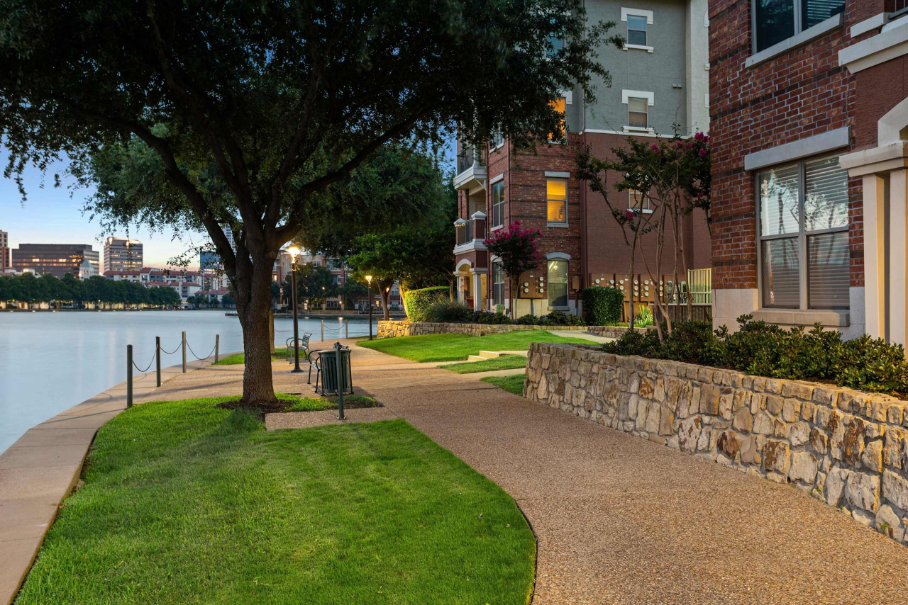 Olympus Las Colinas Image 3