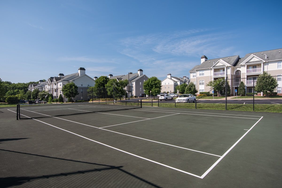 Stuart Hill  Image 7