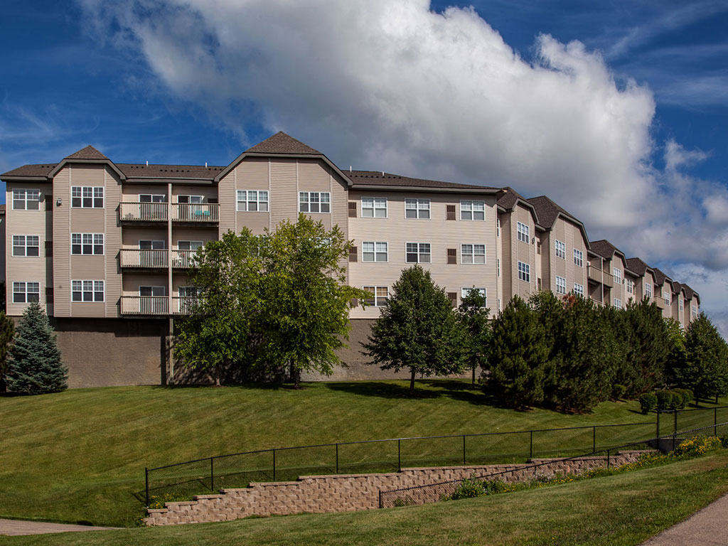 Lake Susan Apartments Image 20