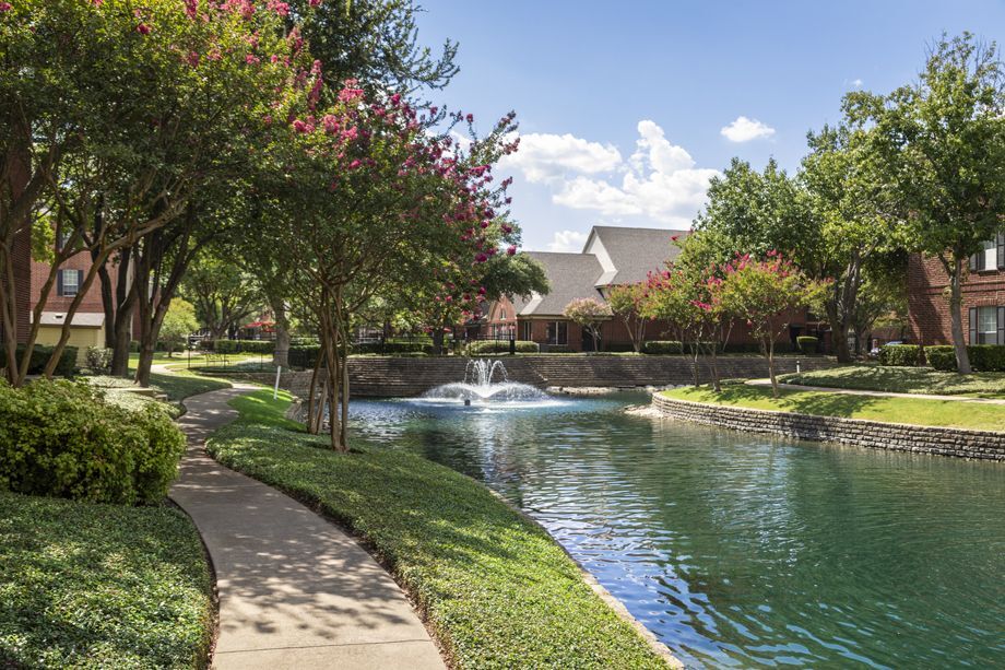 Camden Buckingham Image 31