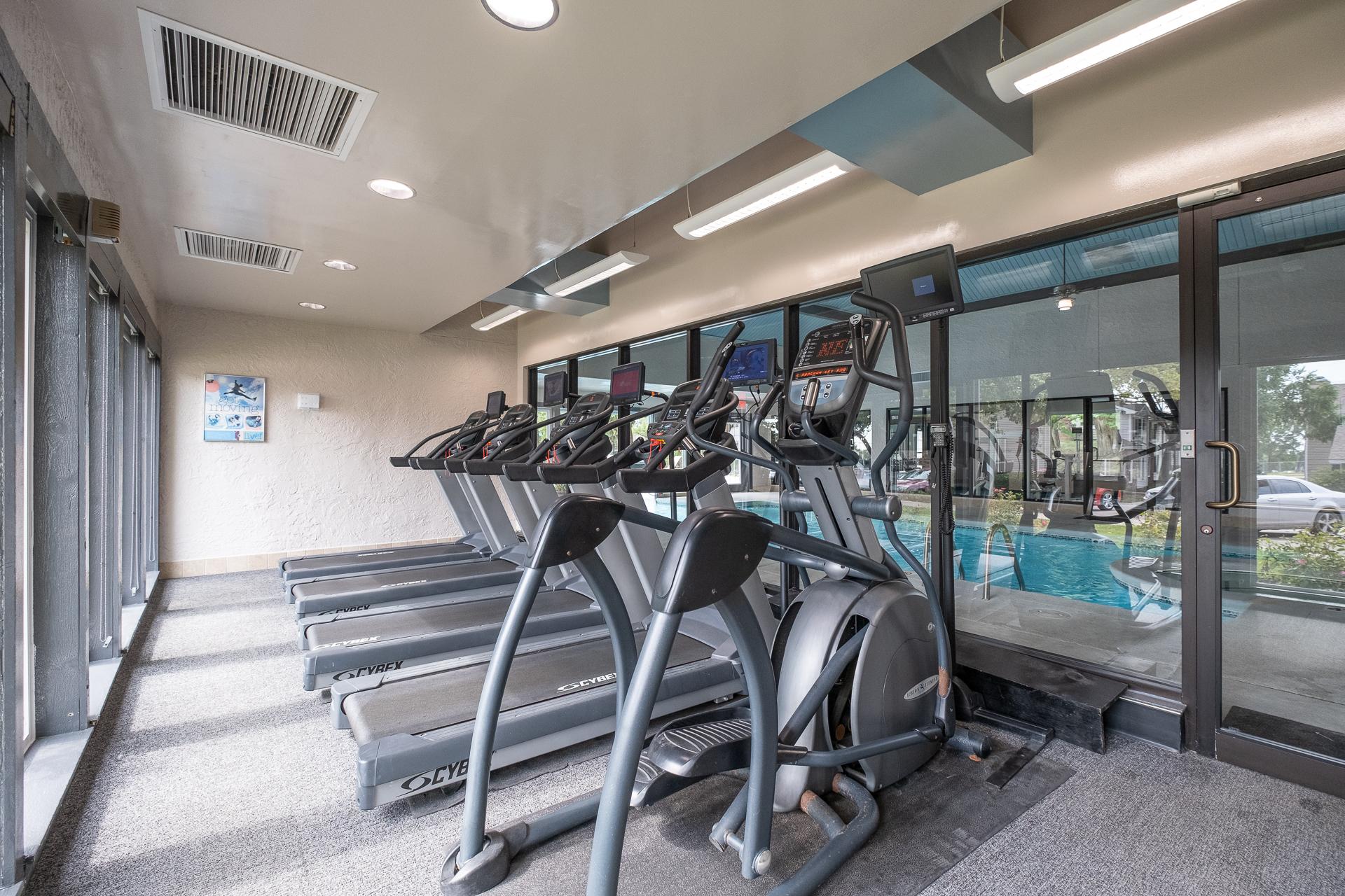 Whispering Hills Apartments Image 25