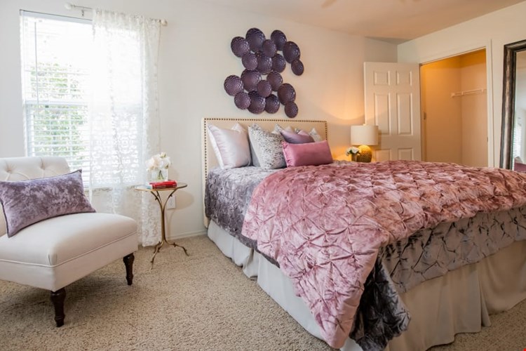 Colonies at Hillside Image 8