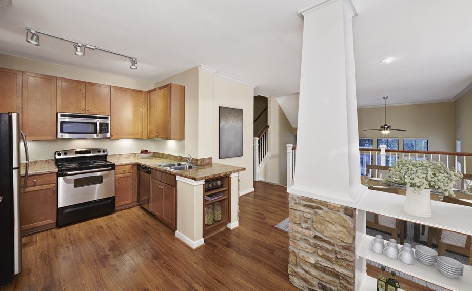 Camden Whispering Oaks Image 8