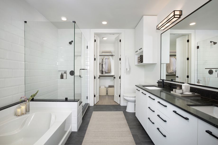 Camden Downtown Image 19