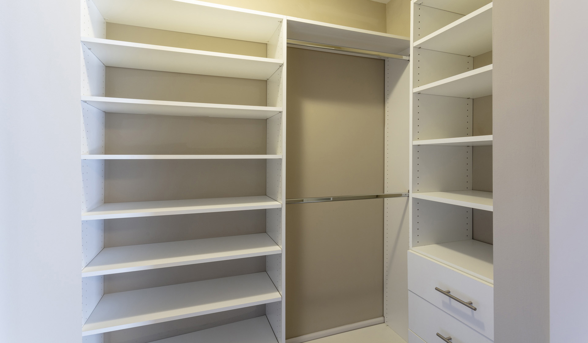Spacious walk-in closets 